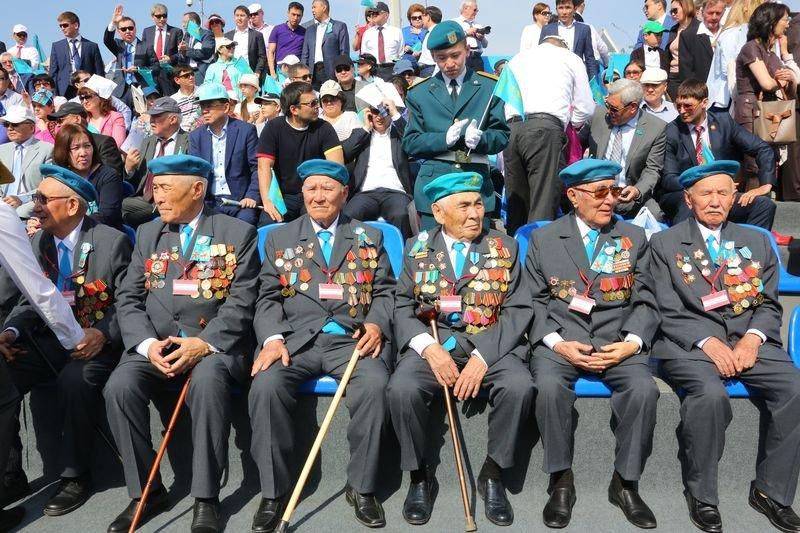 Kazakistan’da Büyük Zafer’in 70. yılı kutlanıyor