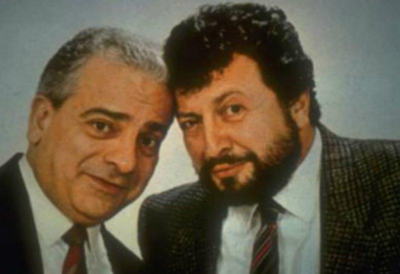 Zeki Alasya vefat etti