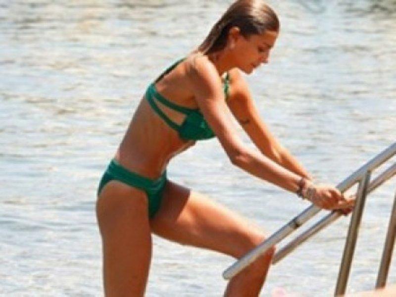 Özge Ulusoy: Babam bikiniye çok kızıyor