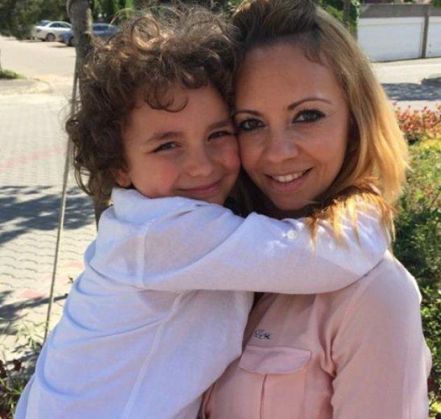 Ünlü isimlerin Anneler Günü mesajları - Resim 21