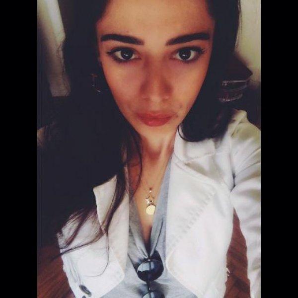 Ünlülerden 11 Mayıs Instagram paylaşımları 