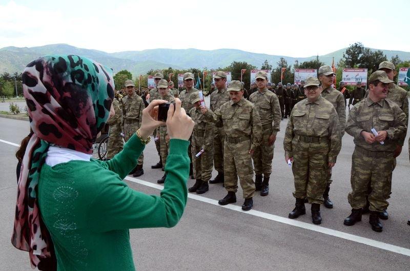 Ankara'da 96 engelli genç temsili asker oldu
