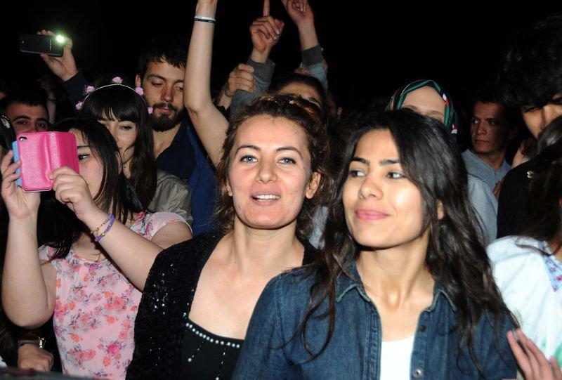 Gülşen Gaziantep'te konser verdi