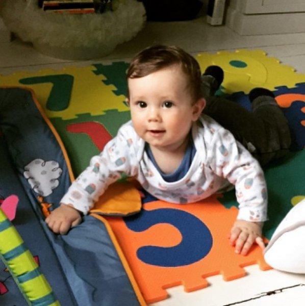 Hande Ataizi 9 aylık oğlunu diyete soktu