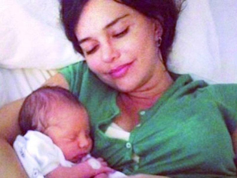 Hande Ataizi 9 aylık oğlunu diyete soktu