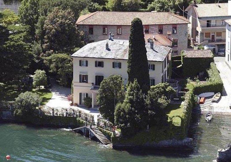 Ünlülerin yazlık evleri 