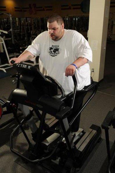 Taylor Swift dinleyerek 180 kilo veren adam 