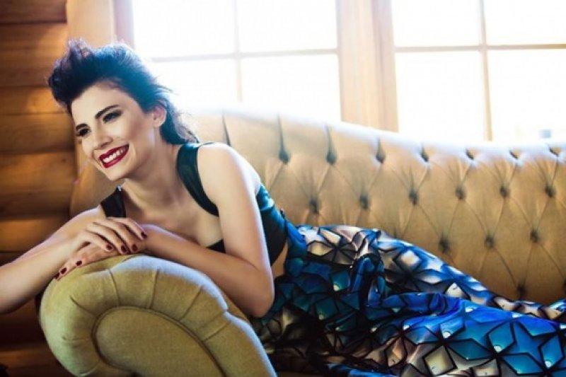 Kutsi'nin yasak aşkı devam ediyor