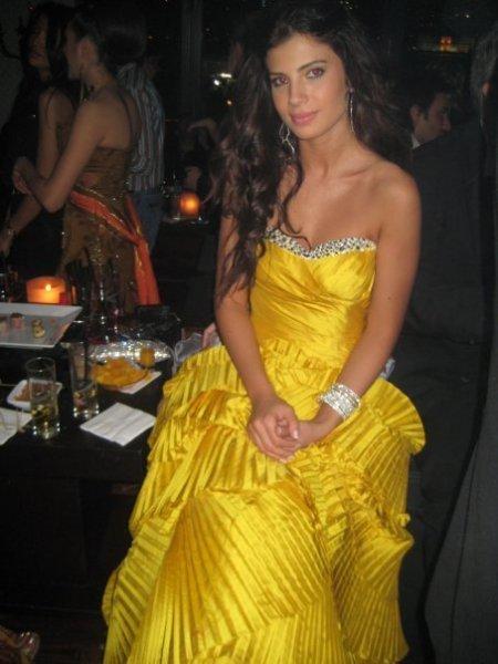 Kutsi'nin yasak aşkı devam ediyor