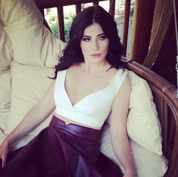 Kutsi'nin yasak aşkı devam ediyor