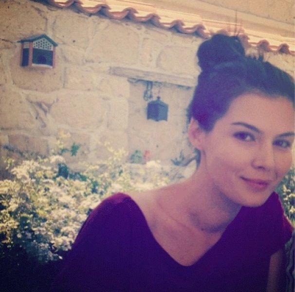 Güzel oyuncu Hatice Şendil'in Instagram halleri