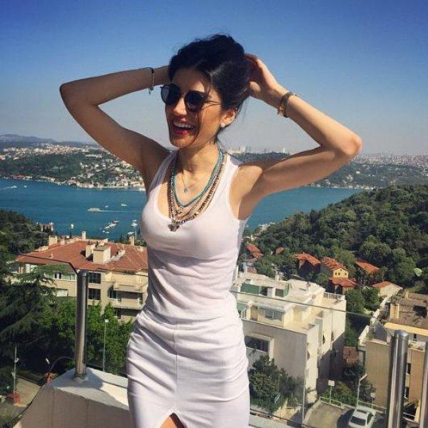 Ünlülerden 25 Mayıs Instagram paylaşımları 