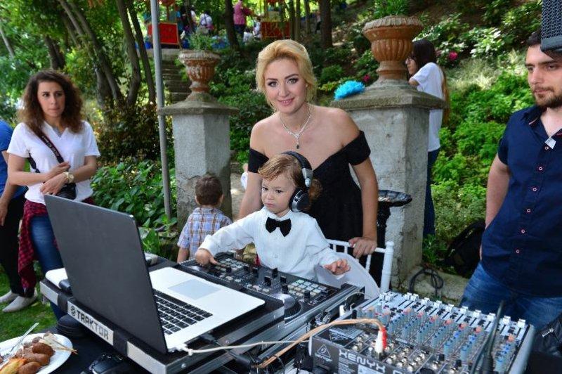 Küçük Ağa 2 yaşına girdi