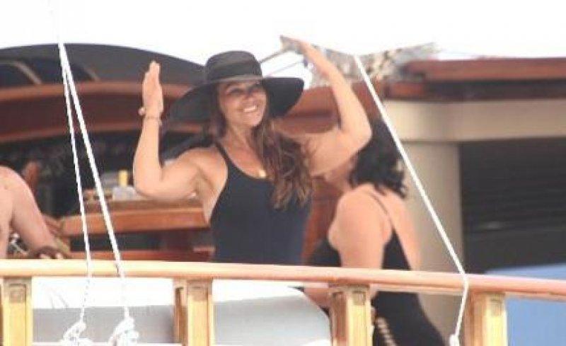 Ünlü isimlerin tatil için tercih ettiği yerler 