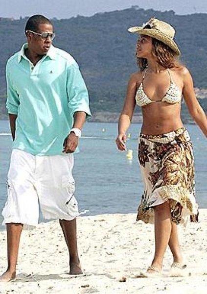 Ünlü isimlerin tatil için tercih ettiği yerler 