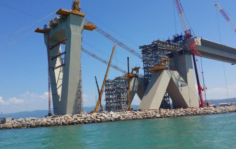 İzmit-Körfez Geçiş Köprüsü havadan görüntülendi