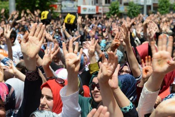 Davutoğlu'nun Siirt mitinginden kareler - Resim 15
