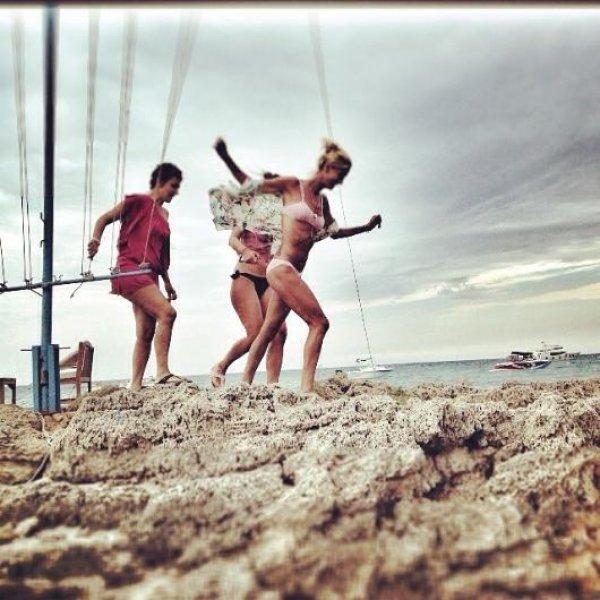 Çağla Şıkel: Keşke babam hayatta olsa da fırçalasa