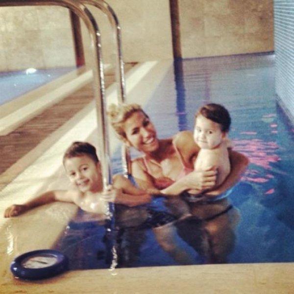 Çağla Şıkel: Keşke babam hayatta olsa da fırçalasa