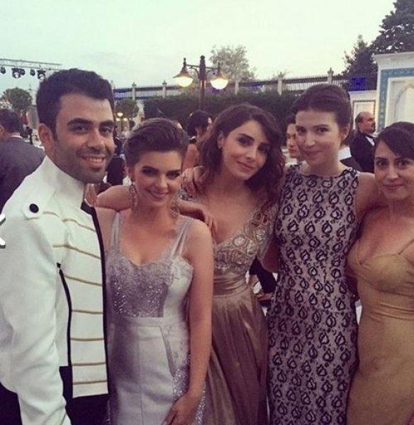 Hatice Şendil ile Burak Sağyaşar evlendi