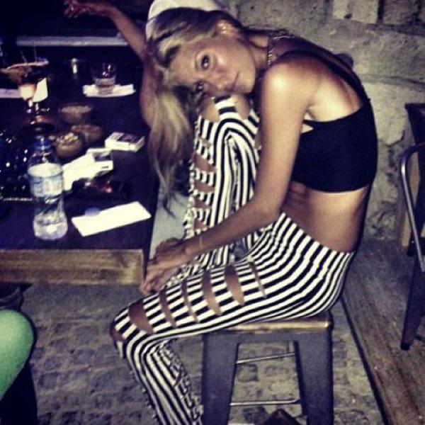 Çağla Şıkel: Keşke babam hayatta olsa da fırçalasa