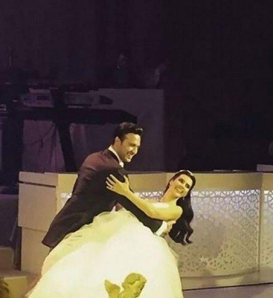 Hatice Şendil ile Burak Sağyaşar evlendi