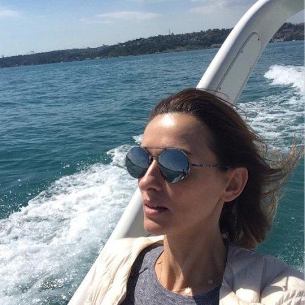 Ünlülerin Instagram hesabından 1 Haziran paylaşımları