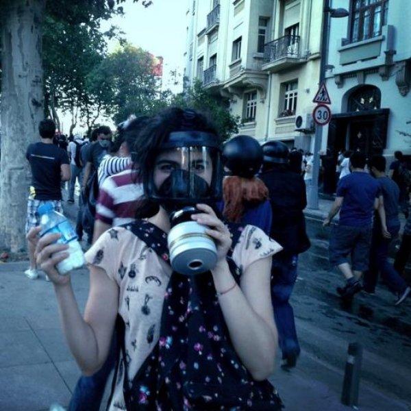 Ünlülerin Instagram hesabından 1 Haziran paylaşımları