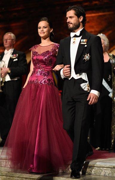İsveç prensi Carl Philip ve nişanlısı Sofia Hellqvist  