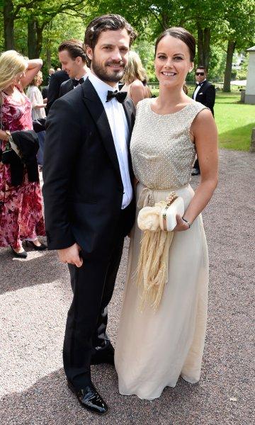 İsveç prensi Carl Philip ve nişanlısı Sofia Hellqvist  