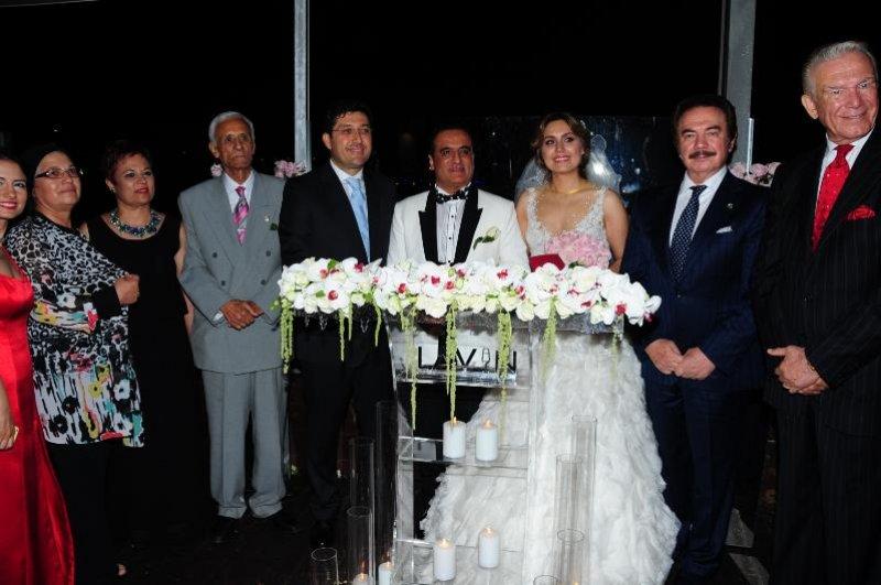 Yapımcı Erol Köse evlendi