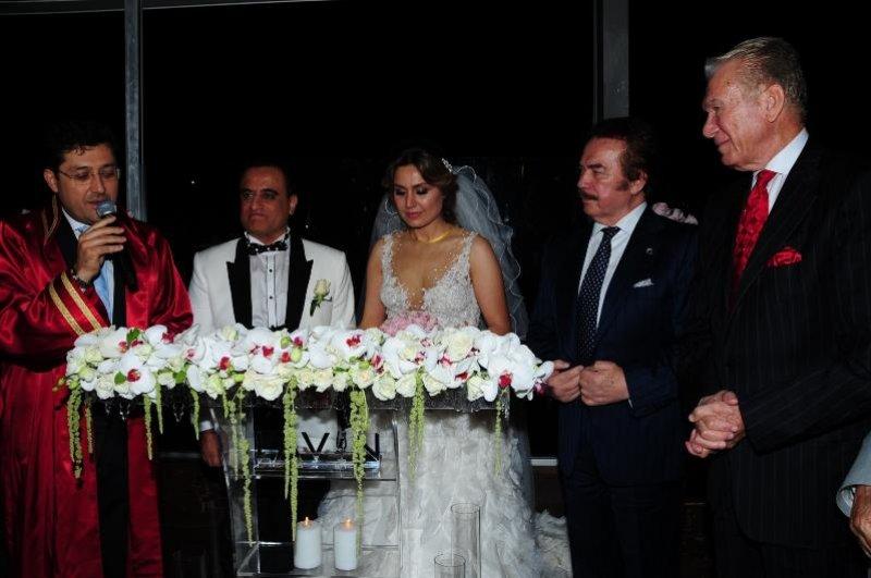 Yapımcı Erol Köse evlendi