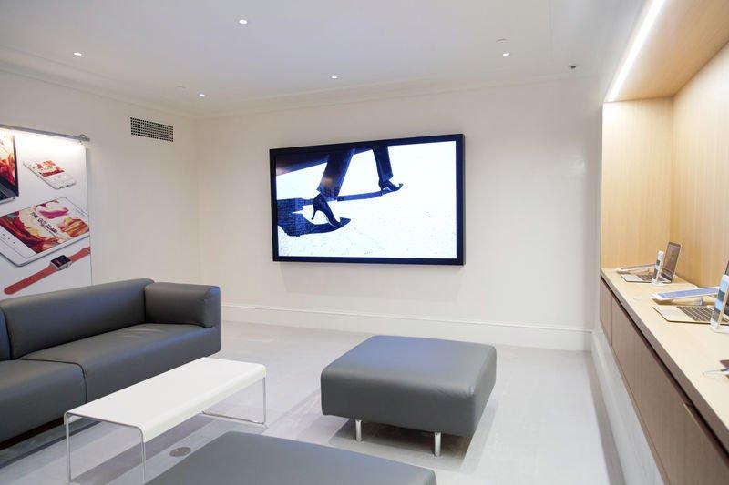 New York'ta 100 yıllık banka Apple Store oldu