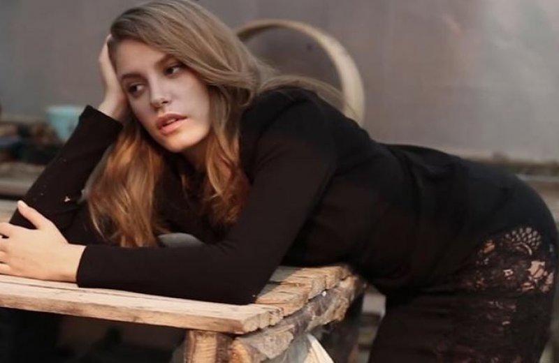 Serenay Sarıkaya iş adamı sevgilisiyle tatile çıktı