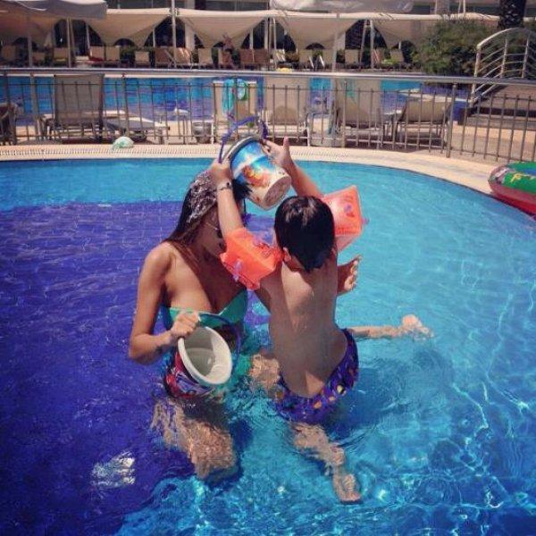 Ünlülerin objektifinden 19 Haziran Instagram paylaşımları 