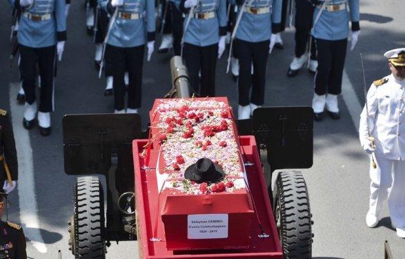 Süleyman Demirel'in cenazesinden fotoğraflar