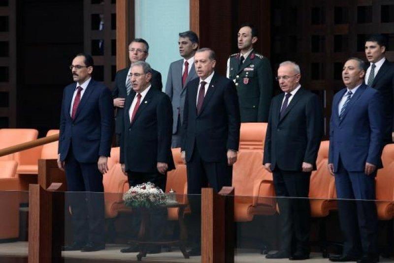 Meclis'te yemin töreni