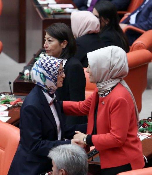 Meclis'te yemin töreni