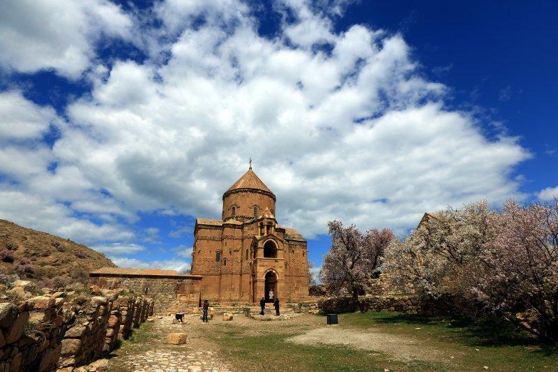 Her ilin kendine has simgeleri var 