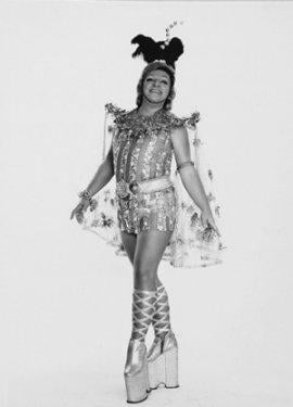 Bodrum'da Zeki Müren sergisi açıldı 