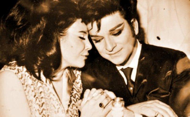 Bodrum'da Zeki Müren sergisi açıldı 