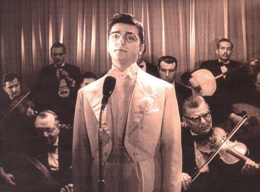 Bodrum'da Zeki Müren sergisi açıldı 