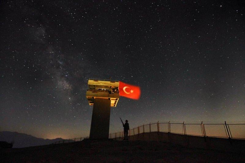 Van'da Türkiye'nin en yüksek noktasında karakol