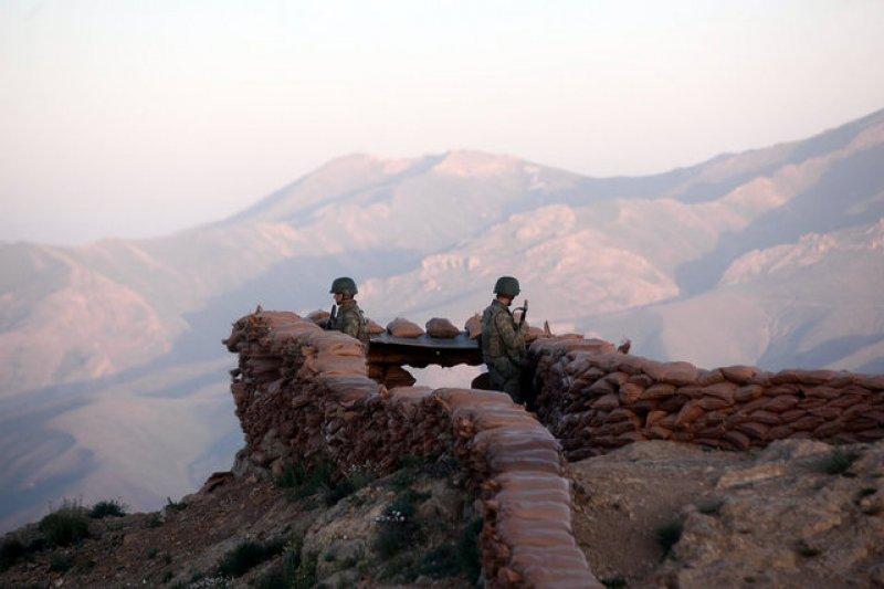 Van'da Türkiye'nin en yüksek noktasında karakol