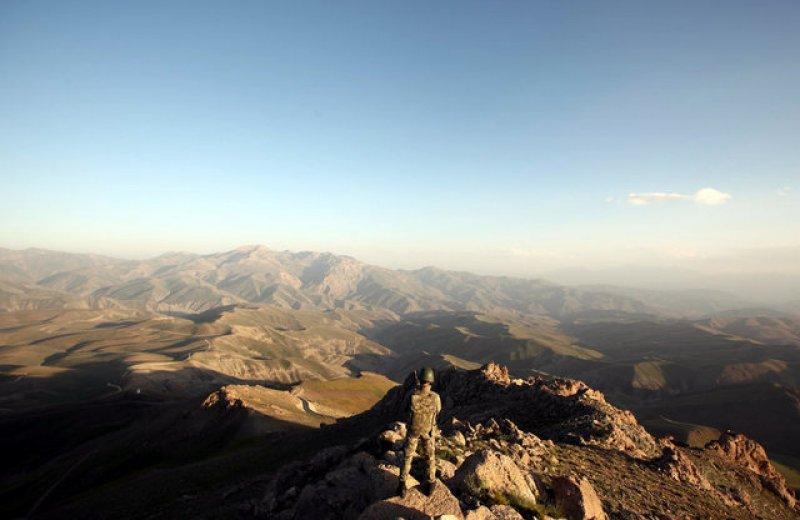 Van'da Türkiye'nin en yüksek noktasında karakol