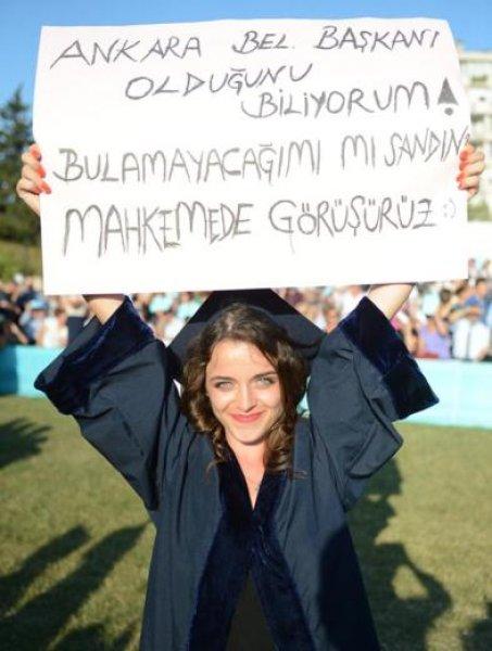 Boğaziçi Üniversitesi mezuniyet töreninde pankartlar konuştu