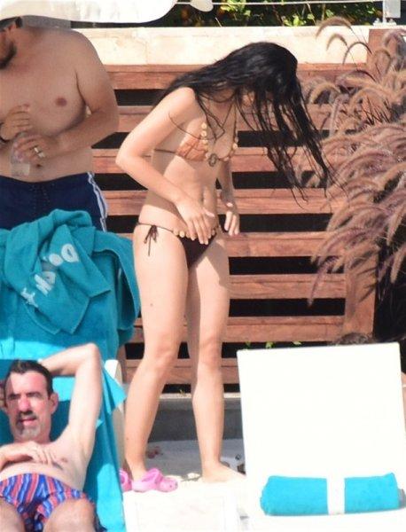 Tuba Büyüküstün tatilde