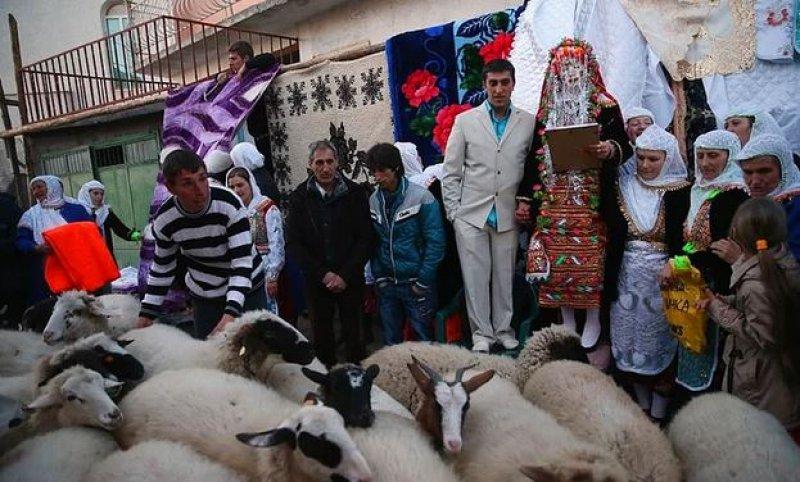  Pomak topluluğunun en ilginç geleneği