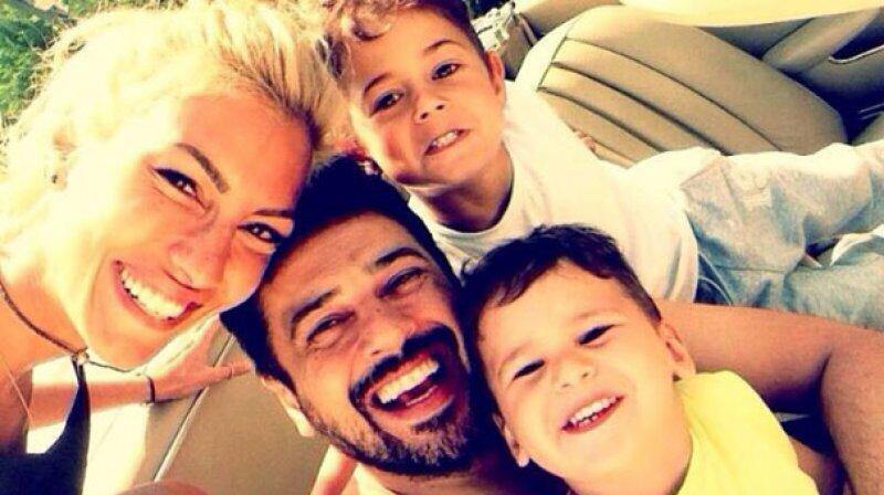 Vefalı gelin Çağla Şıkel