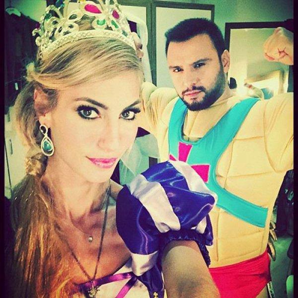 Vefalı gelin Çağla Şıkel